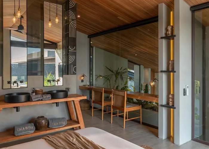 Ohlala - Luxury Tropical Escape In Pererenan * 坎古